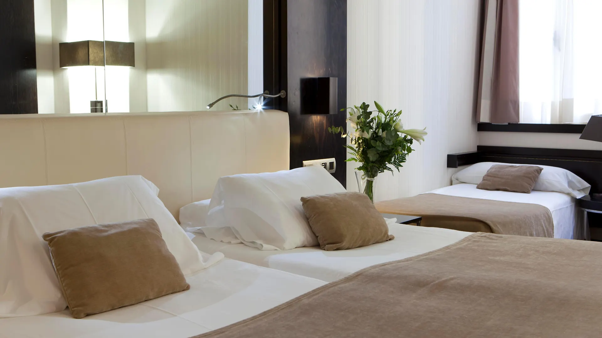 ****  Hotel Saray Granada Spain