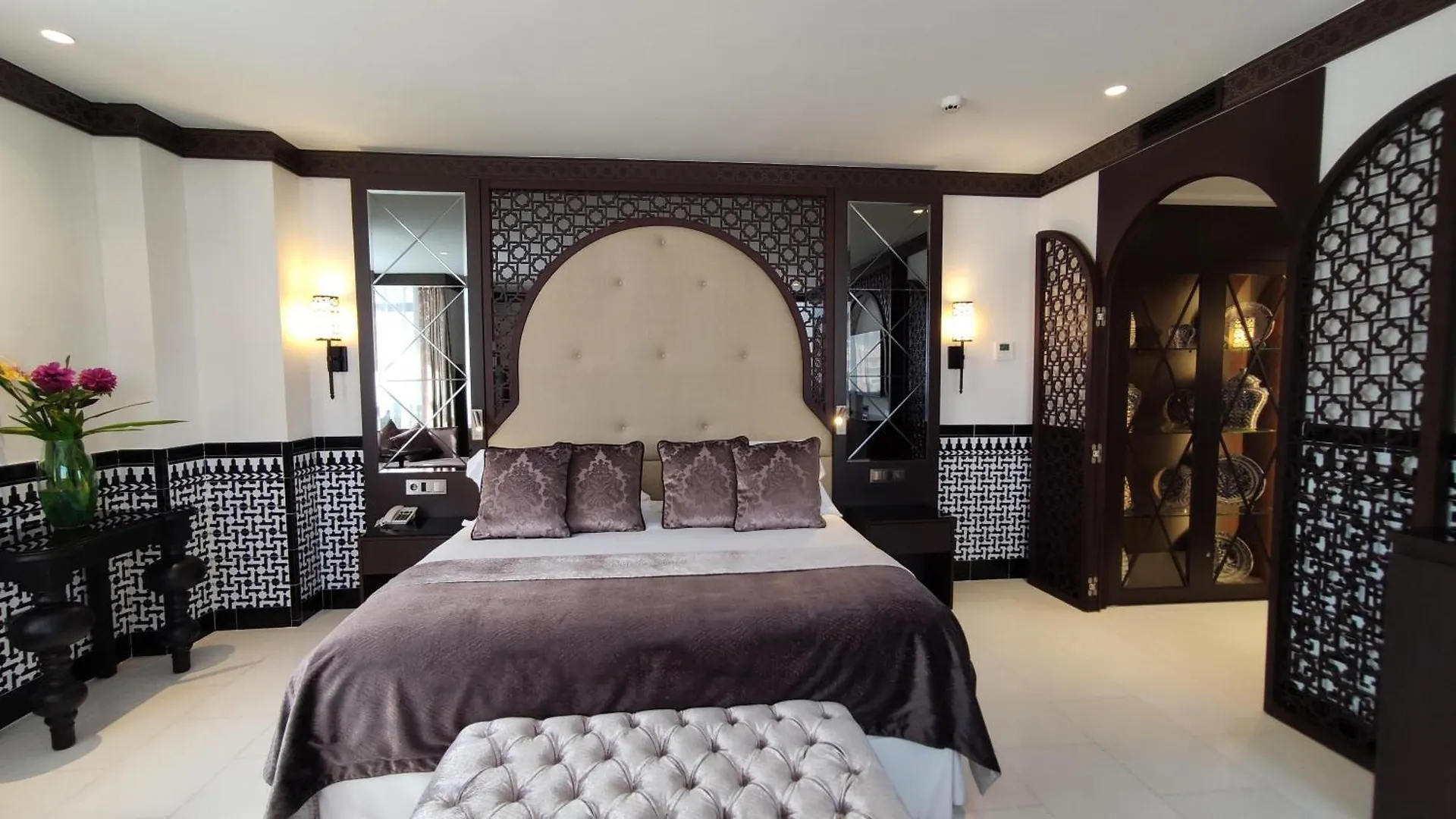 Hotel Saray Granada