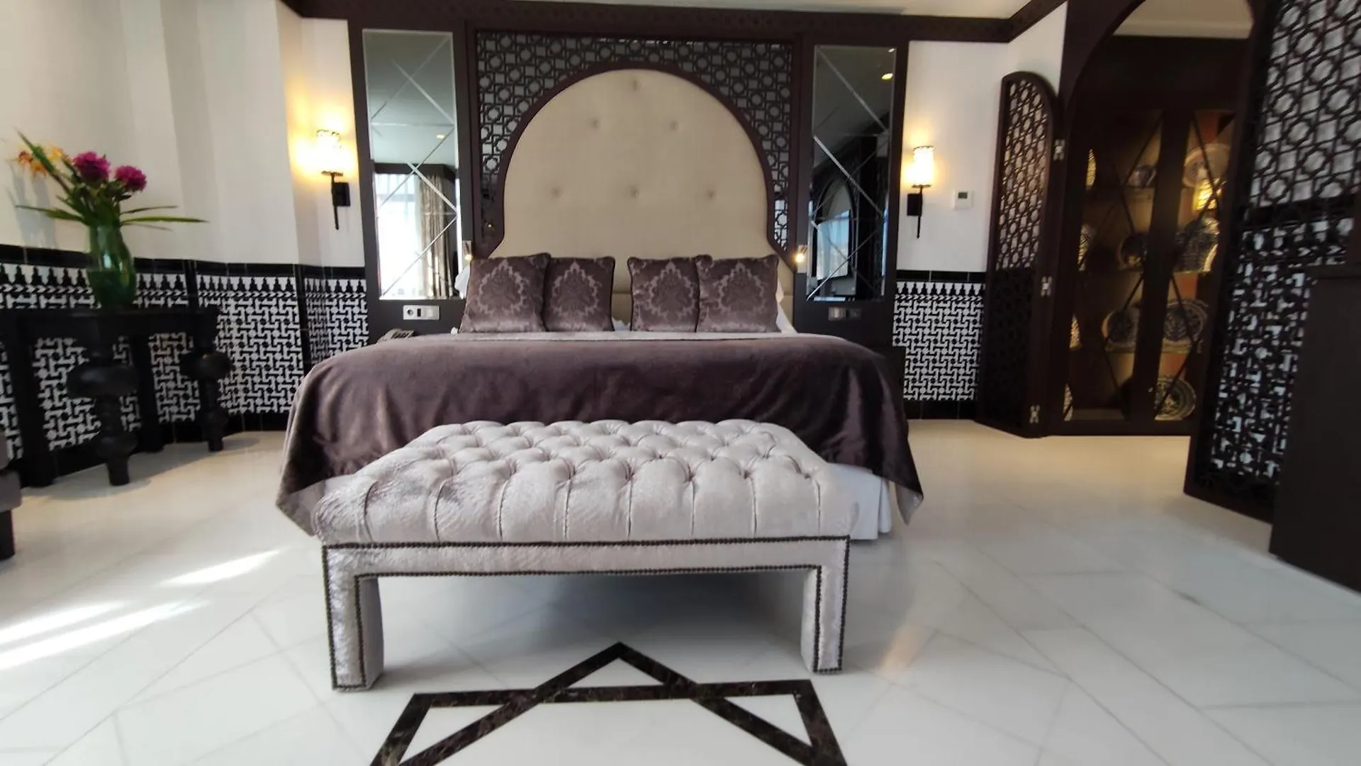 Hotel Saray Granada