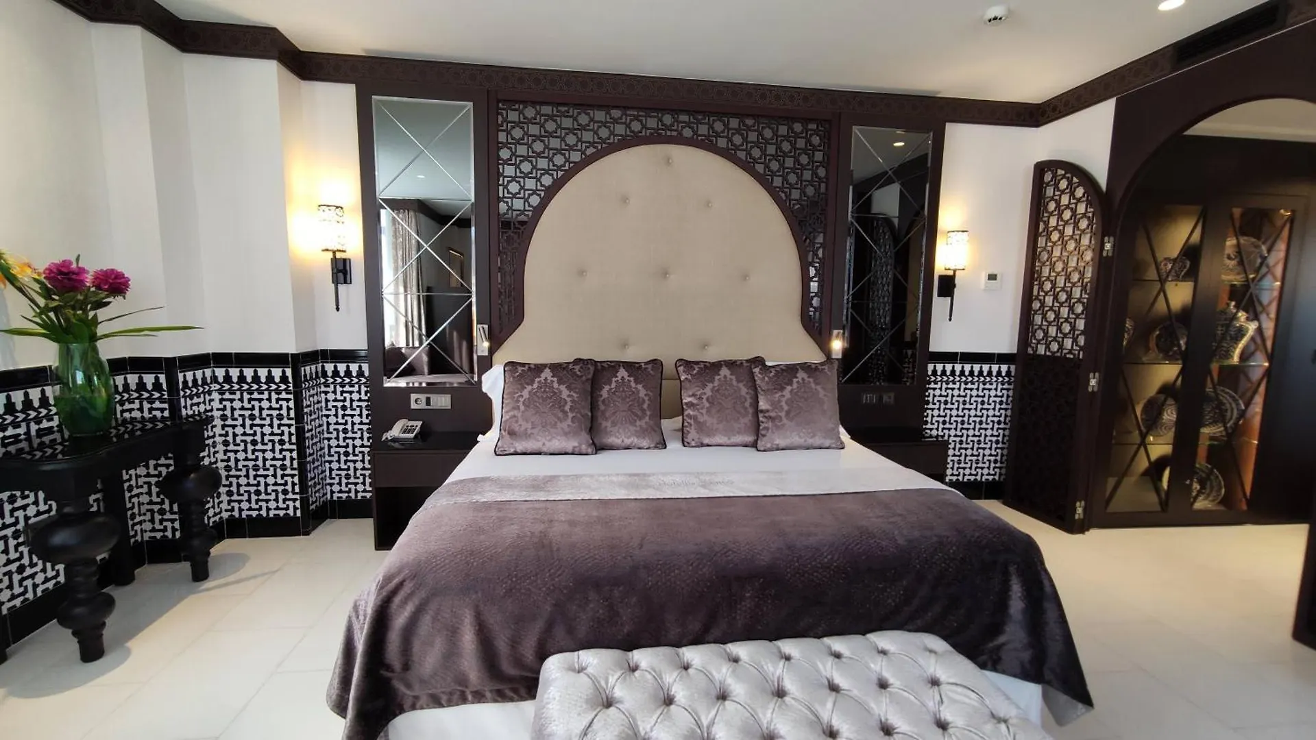 Hotel Saray Granada